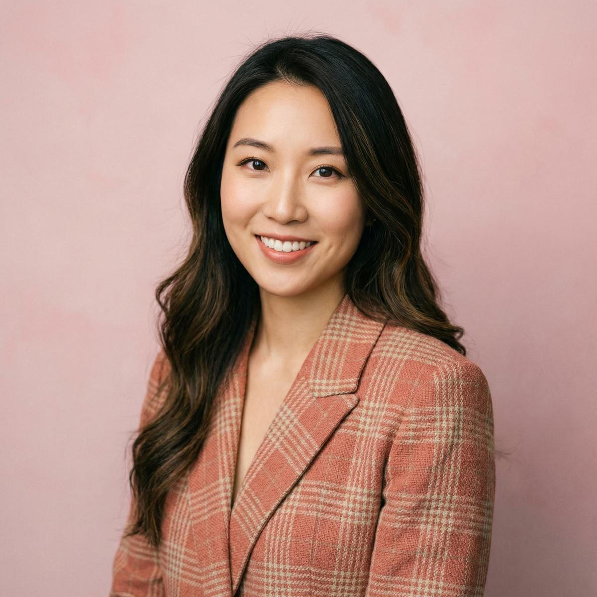 里番网社区总监苏晓婉